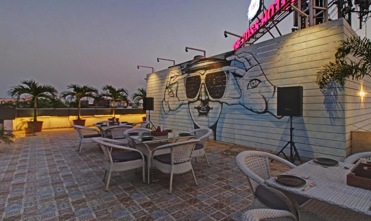 Hotel Treebo The Boss Rāipur Exterior foto