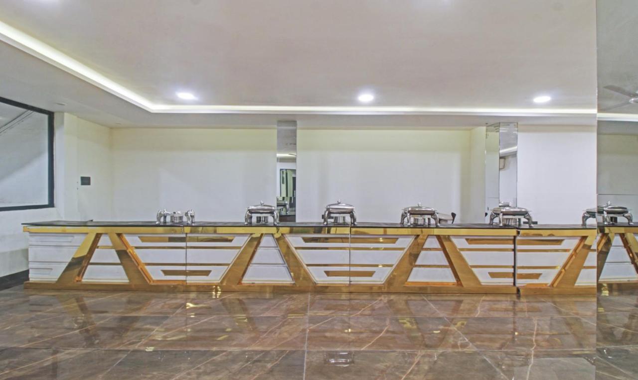 Hotel Treebo The Boss Rāipur Exterior foto